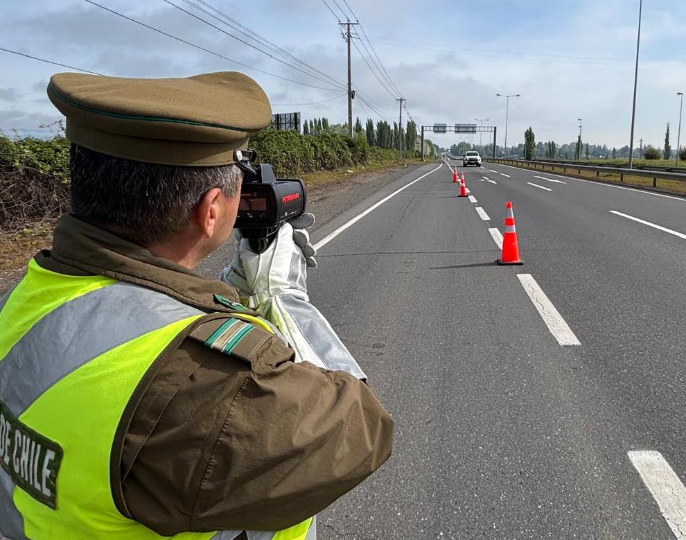 Plan Ruta Segura de fin de semana largo: Carabineros realizó más de 4.300 controles y detuvo a 11 sujetos por conductas negligentes al volante